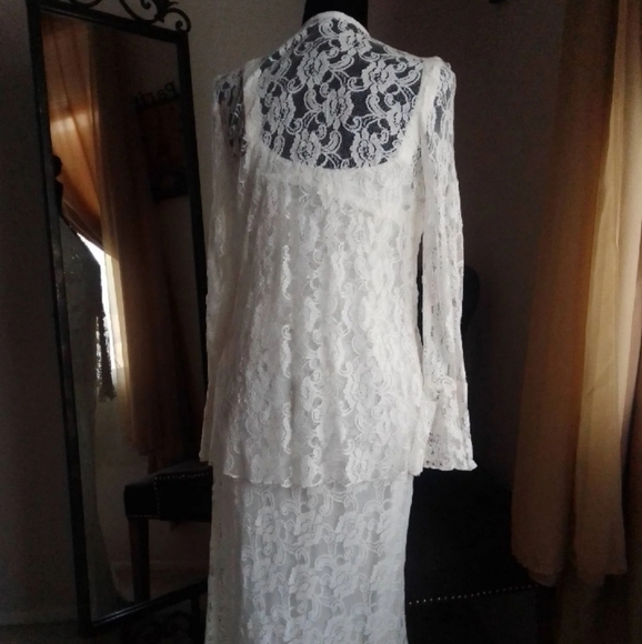 Lace Wedding Dress Formal Size 4 - Picture 5 of 12